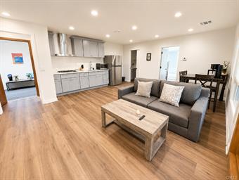 newstarjennynam's tweet photo. 남가주 – Marina del Rey지역,  APT Lease
가격 $3,000 / 방1, 화장실1, 
건평 795sf,  
뉴스타부동산 / Daniel Ahn 310-972-0239 https://t.co/pQHgFSX0ug