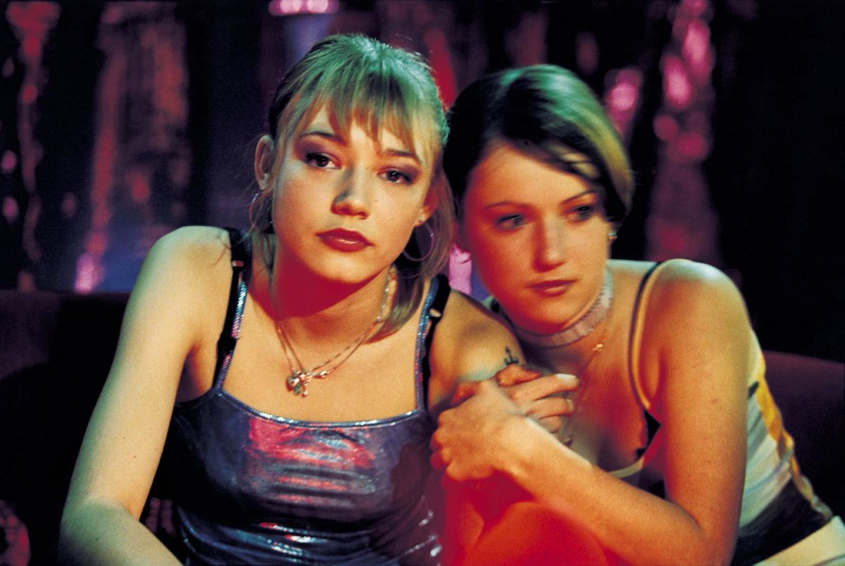 freakyfilms0's tweet photo. Lilya 4-ever (2002) https://t.co/5I6zlVGPpa