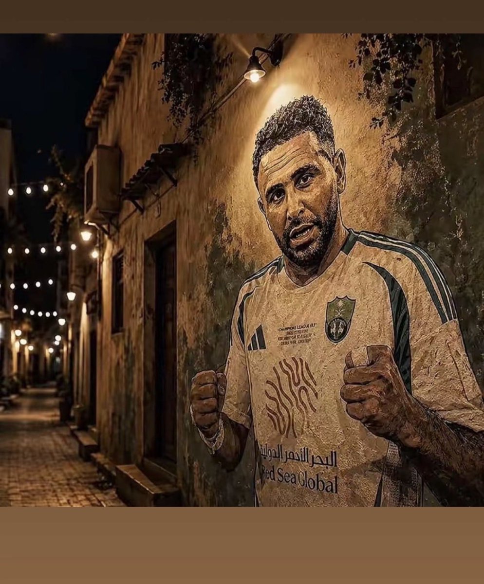 Fa5er199's tweet photo. @Mahrez22 back For Al Ahly Club 💔💚 https://t.co/j3eHwyyxAh