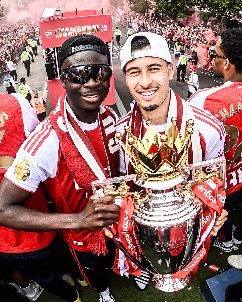 footballontnt's tweet photo. Gabriel Martinelli arrived at Arsenal for just £6m as an 18-year-old from Brazil's fourth division...

And now leaves the club as a Premier League champion ❤️ https://t.co/YmAvwUGVRW
