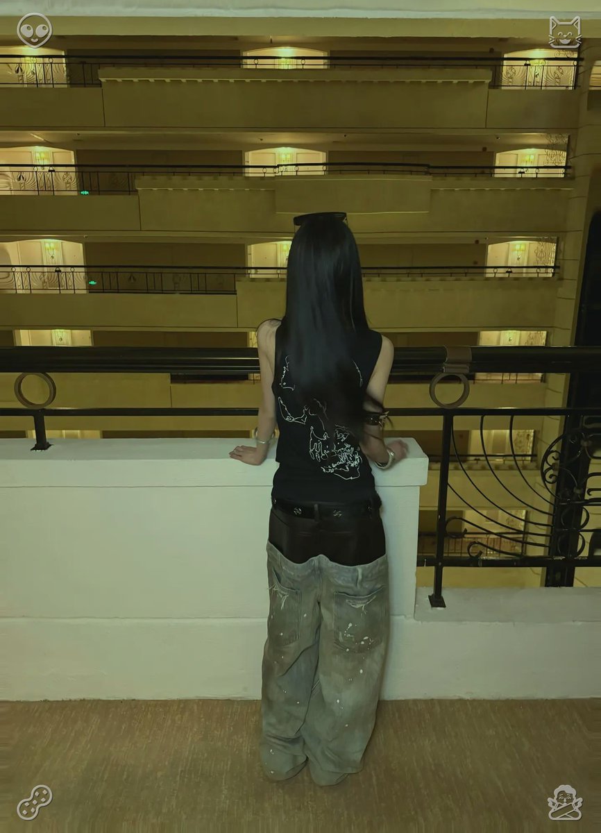 AzimiNazira tweet picture