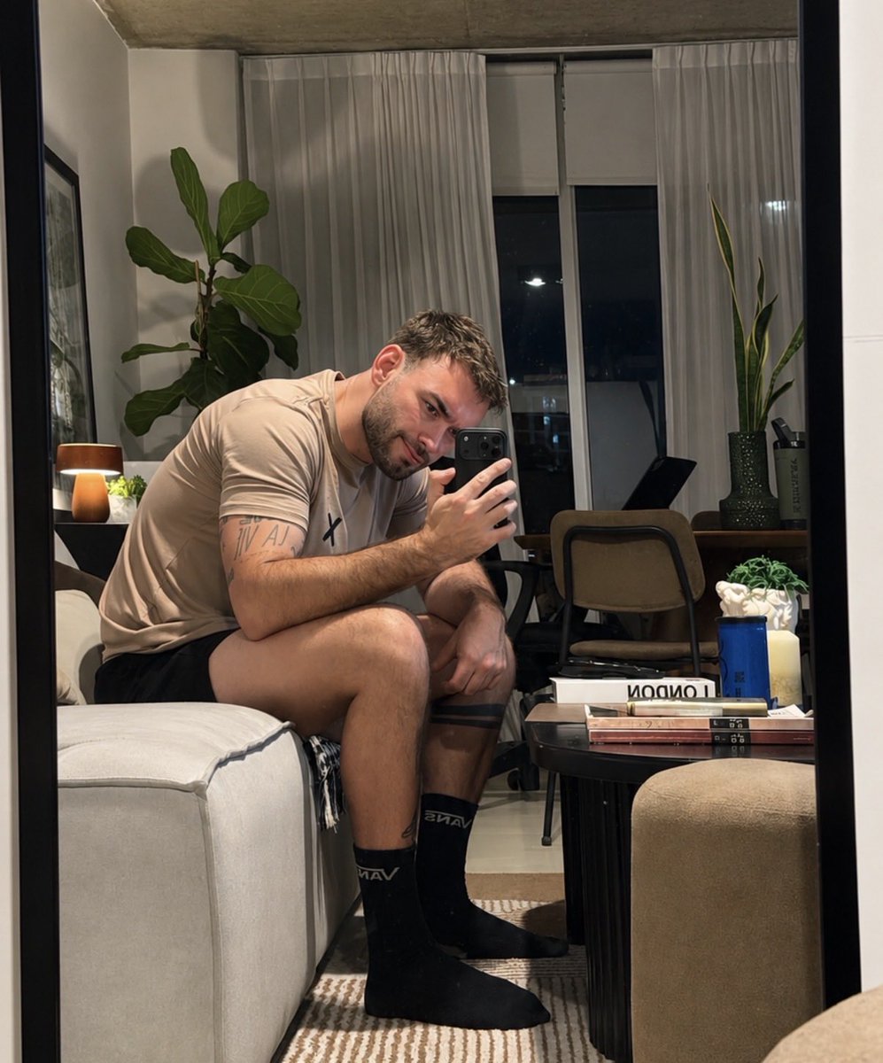 juanimag's tweet photo. Cómo andan https://t.co/B2OQnsFJ4u