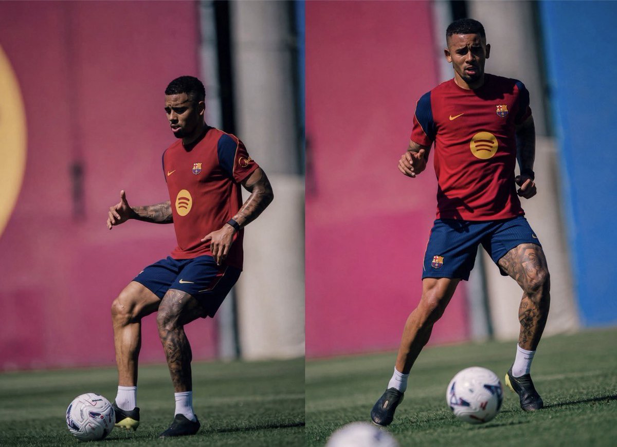 Central_culer's tweet photo. Ao contrário de Rodri, que precisou de mais de uma semana para voltar ao treinamento completo em grupo, Gabriel Jesus se juntou ao time imediatamente, sem precisar completar nenhum treinamento individual antes.

Isso significa que Gabriel já está 100% em forma fisicamente, e a equipe médica do Barcelona acredita que ele está pronto para treinar normalmente com o resto do time.

Ele até poderia estar disponível para o jogo de domingo contra o Valencia. 👀