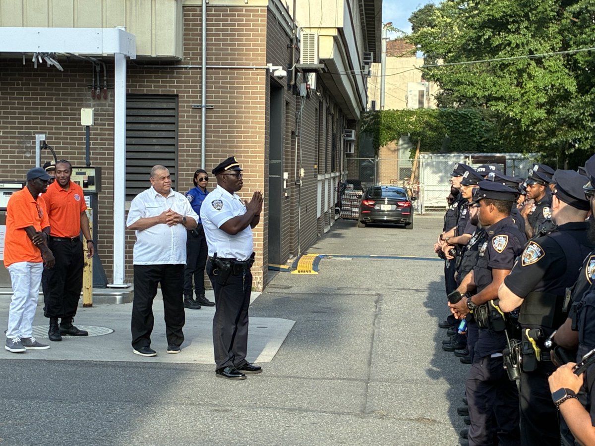 NYPD67Pct's tweet photo. First roll call is officially in the books! We’re teaming up with different CMS groups and local elected officials for a dedicated Labor Day weekend detail. Ready to hit the ground running and serve our neighborhood. We are working to keep our community safe and supported. https://t.co/AtUBjjWERY