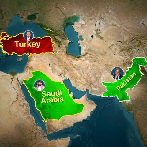 DailyTurkic's tweet photo. Türkiye, Pakistan and Saudi Arabia are turning their new defense pact into a NATO style alliance.

• Saudi Arabia will host the headquarters
• The first Secretary General will be Pakistani, serving a 3 year term
• Türkiye is a founding member

This is no longer just a defense agreement on paper. They are building an institution around it.