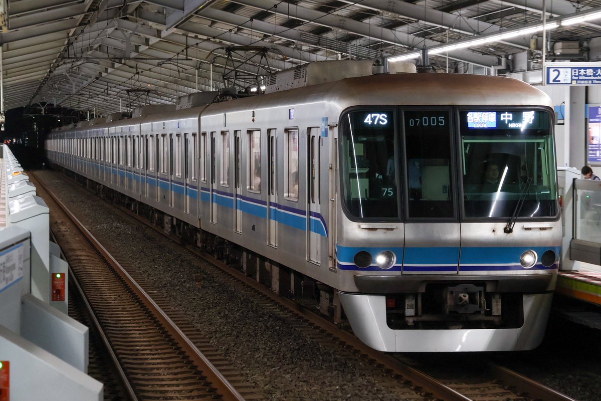 gt18ryouta's tweet photo. 2026.09.03
89S：05-124F(AL車)
47S：07-103F
51S：05N-129F(3色LED幕)
53S：05-120F
とえしんゆーざーにお誘いされたので行ってきた
ミツKは全部被られましたとさ https://t.co/dOlhMGr8M9