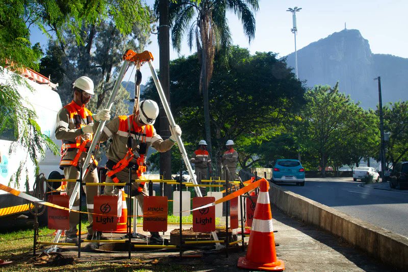 agenciaeixos's tweet photo. 🍃 #diálogosdatransição | Concessionárias de energia se preparam para El Niño
👉 Leia mais: https://t.co/6vqt35JCYp
#noticias #politicas #negocios #newsletter #brasil #governolula #energiaeletrica #meioambiente #politicaenergetica #adaptacao #apagao #chuvas #criseclimatica #distribuicaodeenergia #edp #elnino #espiritosanto #light #mudancasclimaticas #ondasdecalor #riodejaneiro #secas #termeletricas