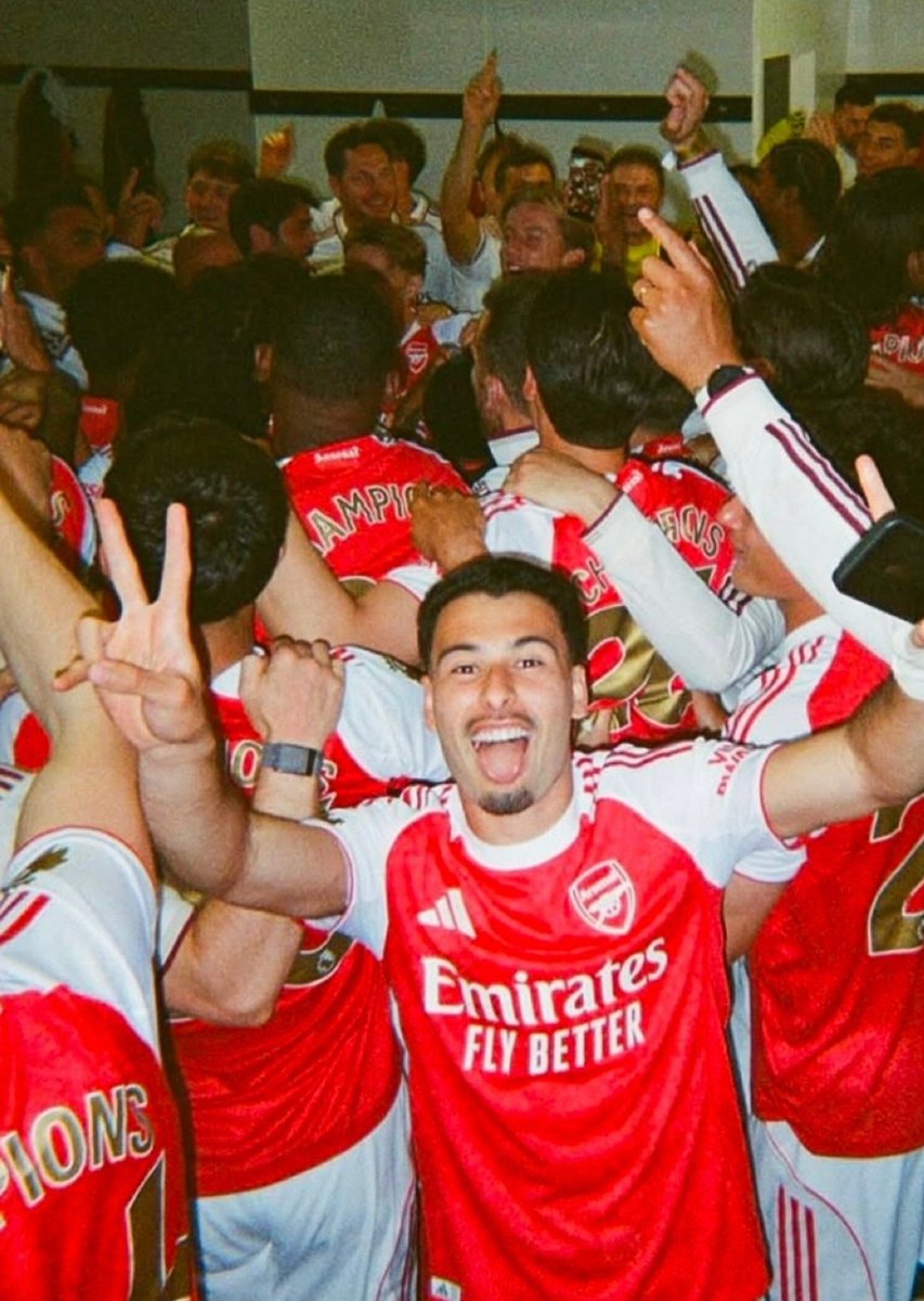 _Gunner4Life_28's tweet photo. Genuinely my favourite Martinelli post❤️ https://t.co/lsg1zYugNl