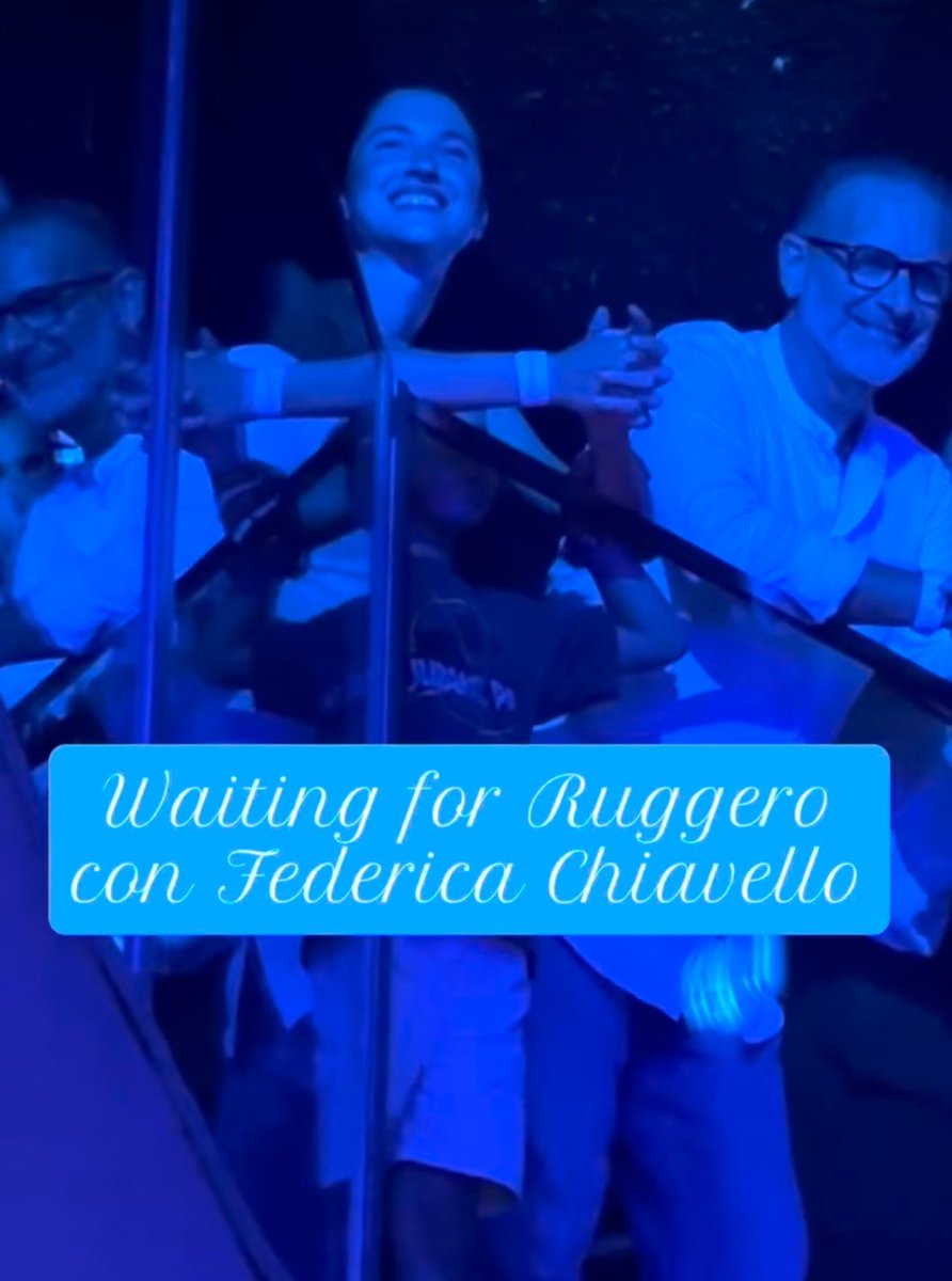 ruggerodata's tweet photo. — Lodovica Comello and Teo is watching the concert with Ruggero’s family! https://t.co/awrDb2MOvg