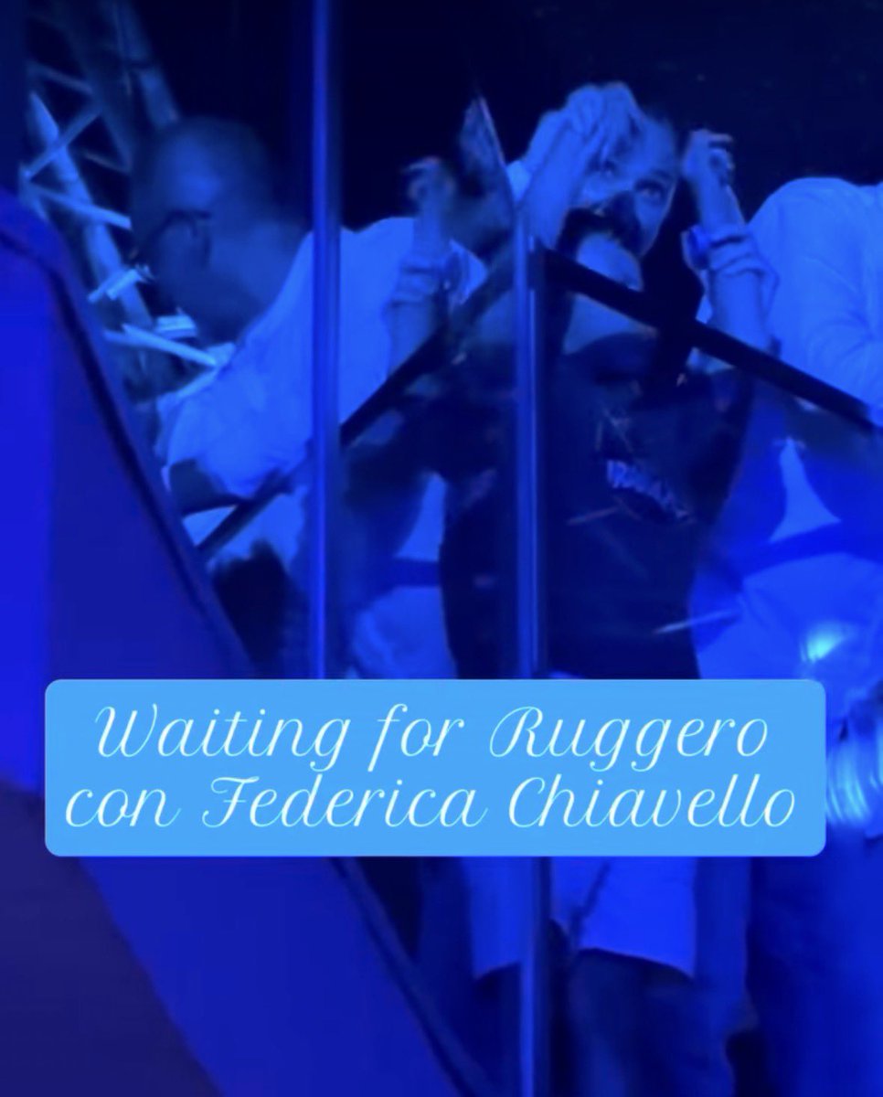 ruggerodata's tweet photo. — Lodovica Comello and Teo is watching the concert with Ruggero’s family! https://t.co/awrDb2MOvg