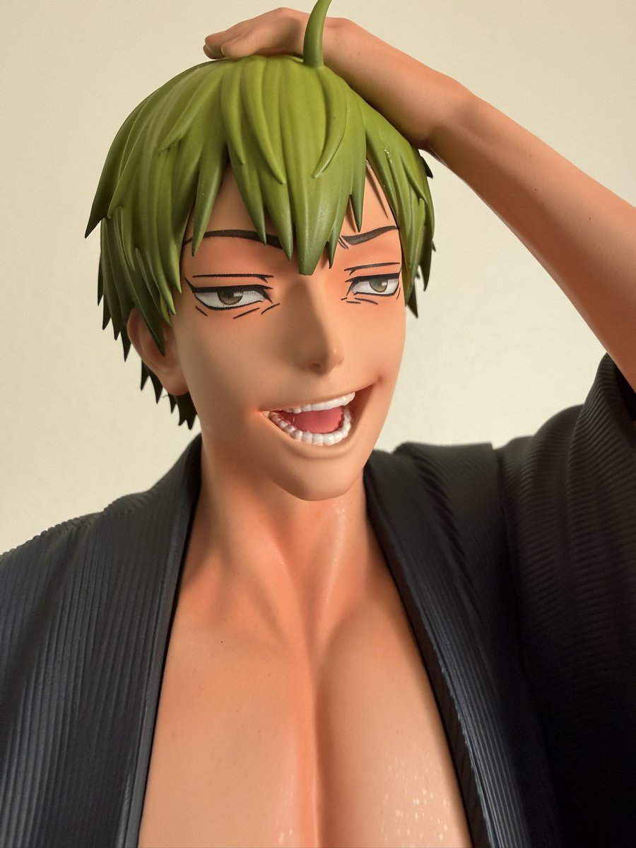 naoyascollar's tweet photo. Got shirtless Naoya today… FINALLY. He’s just meh https://t.co/tziIPo8po3