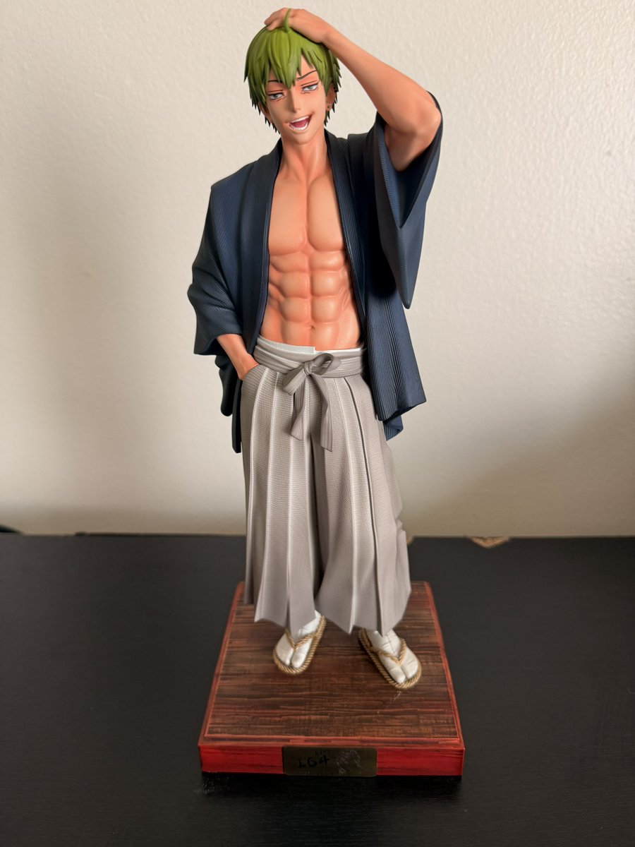 naoyascollar's tweet photo. Got shirtless Naoya today… FINALLY. He’s just meh https://t.co/tziIPo8po3