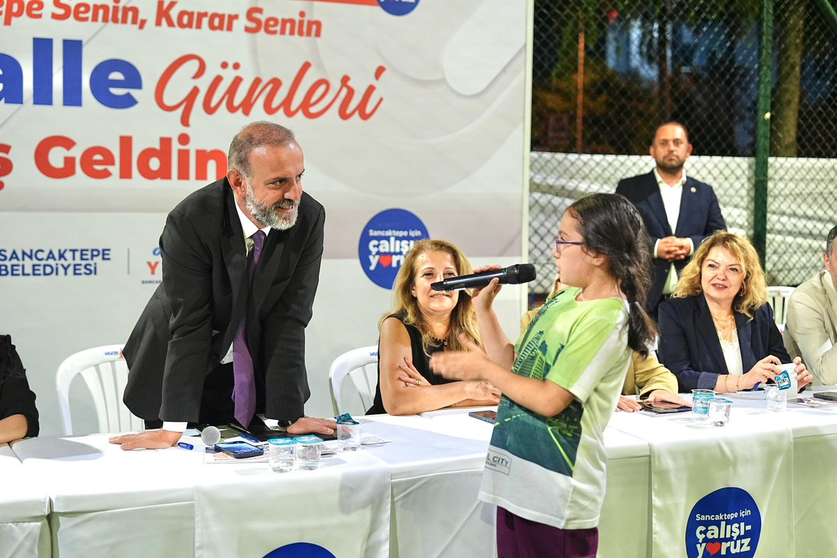 alperyegin_'s tweet photo. Mahalle Günlerimiz kapsamında Atatürk Mahallemizde komşularımızla bir araya geldik.

Halkımıza hesap vermek, yaptığımız çalışmaları paylaşmak ve hedeflerimizi birlikte konuşmak için komşularımızla buluşmaya devam ediyoruz.

Sancaktepe Kazanmaya Devam Ediyor! https://t.co/F2H16Sa7e4