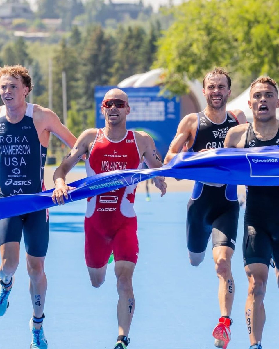 MelidaBontbn's tweet photo. Tyler Mislawchuk overcame the heat to win silver at the World Triathlon Cup in Edmonton, his 10th World Cup podium. The Canadian finished in 52:20, just 0. 01 seconds behind Great Britain’s Solomon Okrafo-Smart. https://t.co/nzUMCvJ9bk