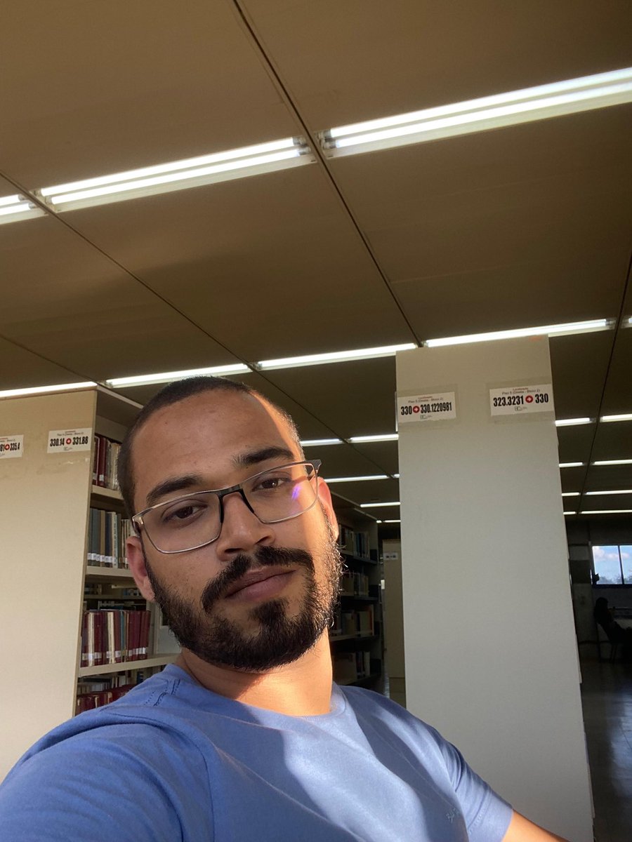 binho_kalebe's tweet photo. “Pedem-te um bis e um bis não se despreza!” https://t.co/PpGa0KJtEc