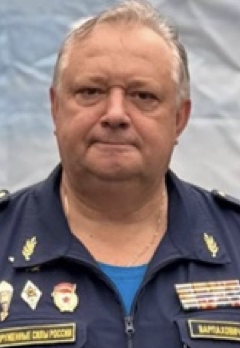 visegrad24's tweet photo. Russian Major General Mykola Varpakhovych was shot in the head today by an unknown attacker.

The Russian soldier is responsible for an airstrike on a childrens’ cancer hospital in Kyiv in July 2024 which killed two and wounded 16, including 7 children.

Varpakhovych is the commander of Russia’s 22nd Heavy Bomber Aviation Division.

He was shot today near his unit’s airbase in Engels and is now in critical condition. 

He’s responsible for the following war crimes in which 91 Ukrainian civilians were killed.

1. Kyiv TV tower (5 killed)

A cruise missile strike in March 2022 on the tower and nearby ground killed 5 civilians, including a 12-year-old girl. 

2. High-rise in Odesa (8 killed)

Eight killed in a cruise missile strike in April 2022 on an apartment building, including three generations of a single family: three-month-old Kira Glodan, mom Valeria and grandmother Lyudmila.

3. Amstor Mall in Kremenchuk (24 killed)

Two Kh-22 missiles hit the shopping centre in June 2022. 24 killed and dozens wounded.

4. Apartment block in Serhiivka (21 killed)

3 Kh-22 missiles from a Tu-22M3s struck an apartment building and a holiday camp in July 2022 near Odesa.

5. Uman apartment block (24 killed)

A Kh-101 strike flattened part of a nine-storey block in April 2023. 24 killed, including 6 kids.

6. Okhmatdyt children’s hospital (2 killed)

A Kh-101 from a Tu-95MS hit the hospital in Kyiv during a nationwide barrage in July 2024.

7. Kyiv historical center (7 killed)

The fatalities included a highly publicized tragedy where four members of a single family—a 43-year-old mother (Yevhenia) and her three daughters (ages 7, 18, and 21)—were killed together inside their apartment building. Their father, Yaroslav, was the sole survivor of the family.

Many of the Russian war criminals guilty of murdering Ukrainian civilians in this war may never be brought to justice. Some of them, like Major General Mykola Varpakhovych, will however be tracked down in Russia by Ukraine’s intelligence agencies. Justice will be served.