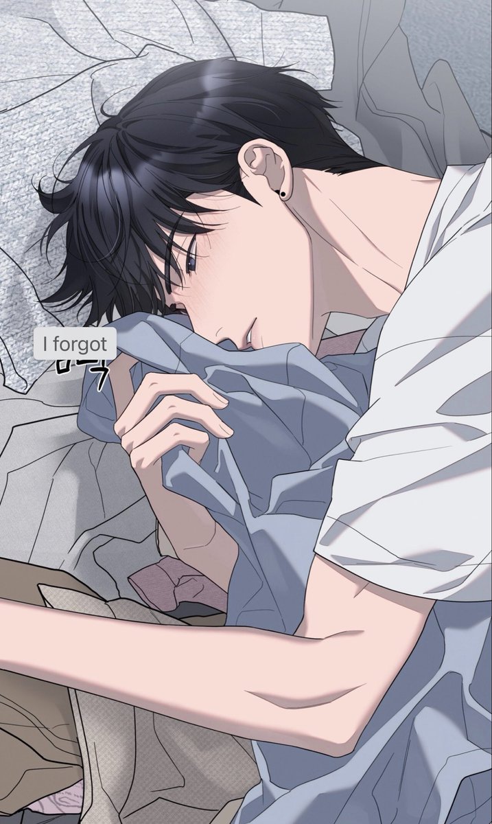 swaypinksy's tweet photo. My little pregnant omega who was supposed to throw away his ex boyfriend belongings but ended up nesting in them 🥹 https://t.co/ylq6qjQEPc
