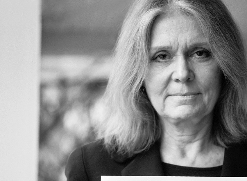queridasok's tweet photo. «Si no eres feminista, estás mirando al mundo con un solo ojo. Necesitas abrir ambos y ver el mundo entero. Las mujeres tienen dos opciones: o son feministas o son masoquistas».

Gloria Steinem, ícono del feminismo en Estados Unidos. 

Murió ayer a los 92 años. https://t.co/2eGQwzo5Fk