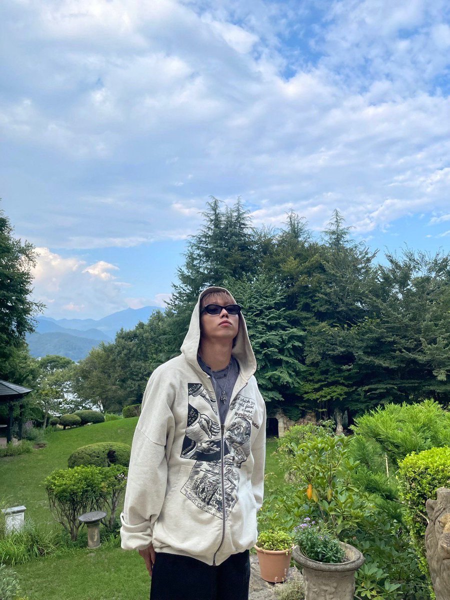 yunchaxx_'s tweet photo. 夜中のソロは変な人多すぎてせいとくんで一旦緩和メロすぎる https://t.co/qBa3V615dZ