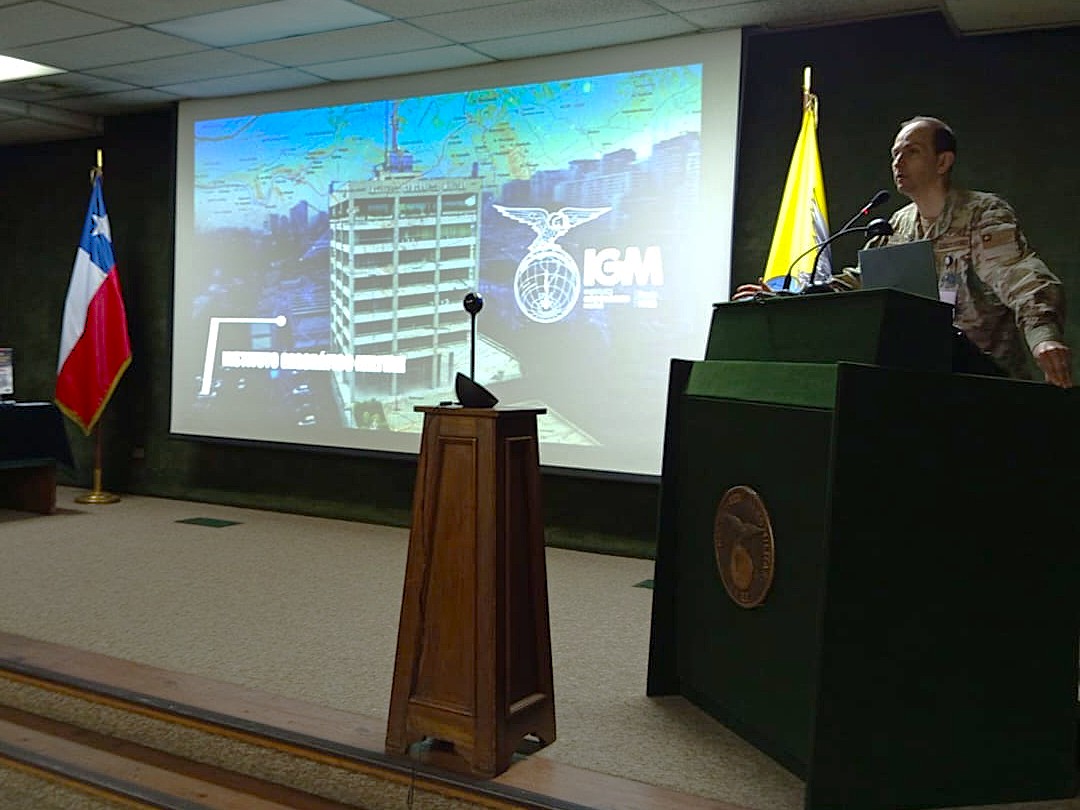 USArmyWHC's tweet photo. Strengthening bilateral defense ties 🇨🇱🇺🇸

The Chilean Army's IGM and @USAWHC kicked off their Bilateral Geospatial Workshop to boost interoperability, terrain analysis (IPB), and tactical planning integration.

Read more ➡️ https://t.co/lgYOHbHuxM

#FreedomsGuardian @Southcom https://t.co/aEmuqQ4o1d