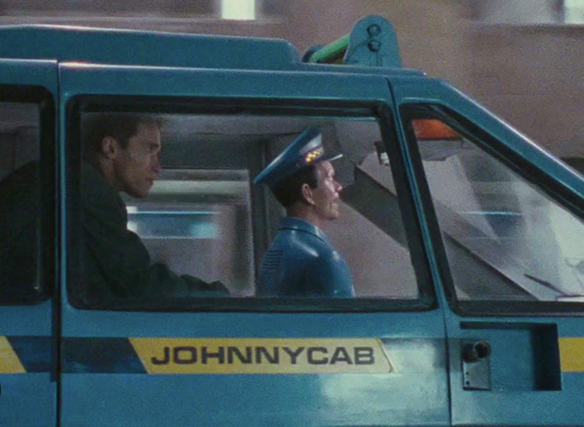 ChaSolutions's tweet photo. @elonmusk Glad it doesn’t look like Johnny Cab! 🚕 https://t.co/6oS22D1DSV