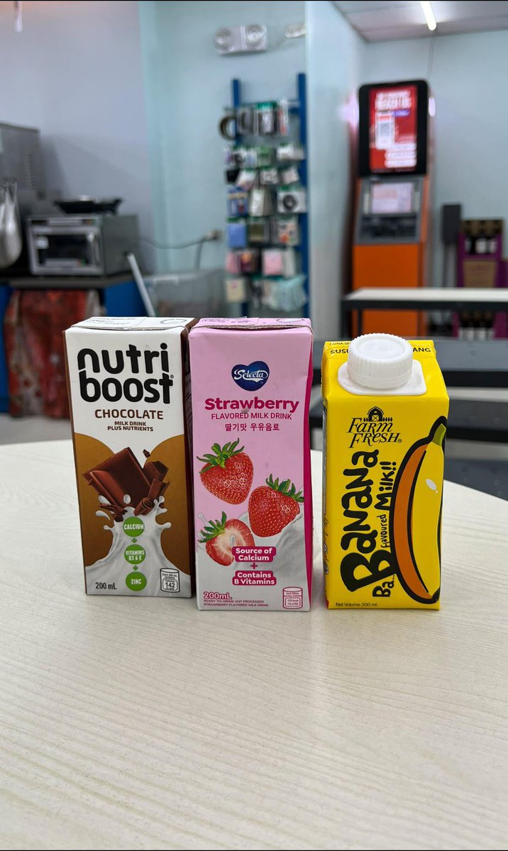 UChua63129's tweet photo. 3am thoughts, try niyo naman tong 3 ingredient drink hack sa 7-eleven! 👀🥤

• banana &amp; chocolate float
• strawberry &amp; banana float
• chocolate &amp; strawberry float

#7eleven https://t.co/cp7nG1MtGZ
