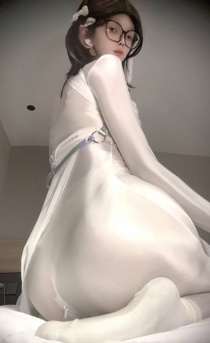 Haiouywsf's tweet photo. so fat#男娘#cd#ts#南梁 https://t.co/OIKmEQBywj