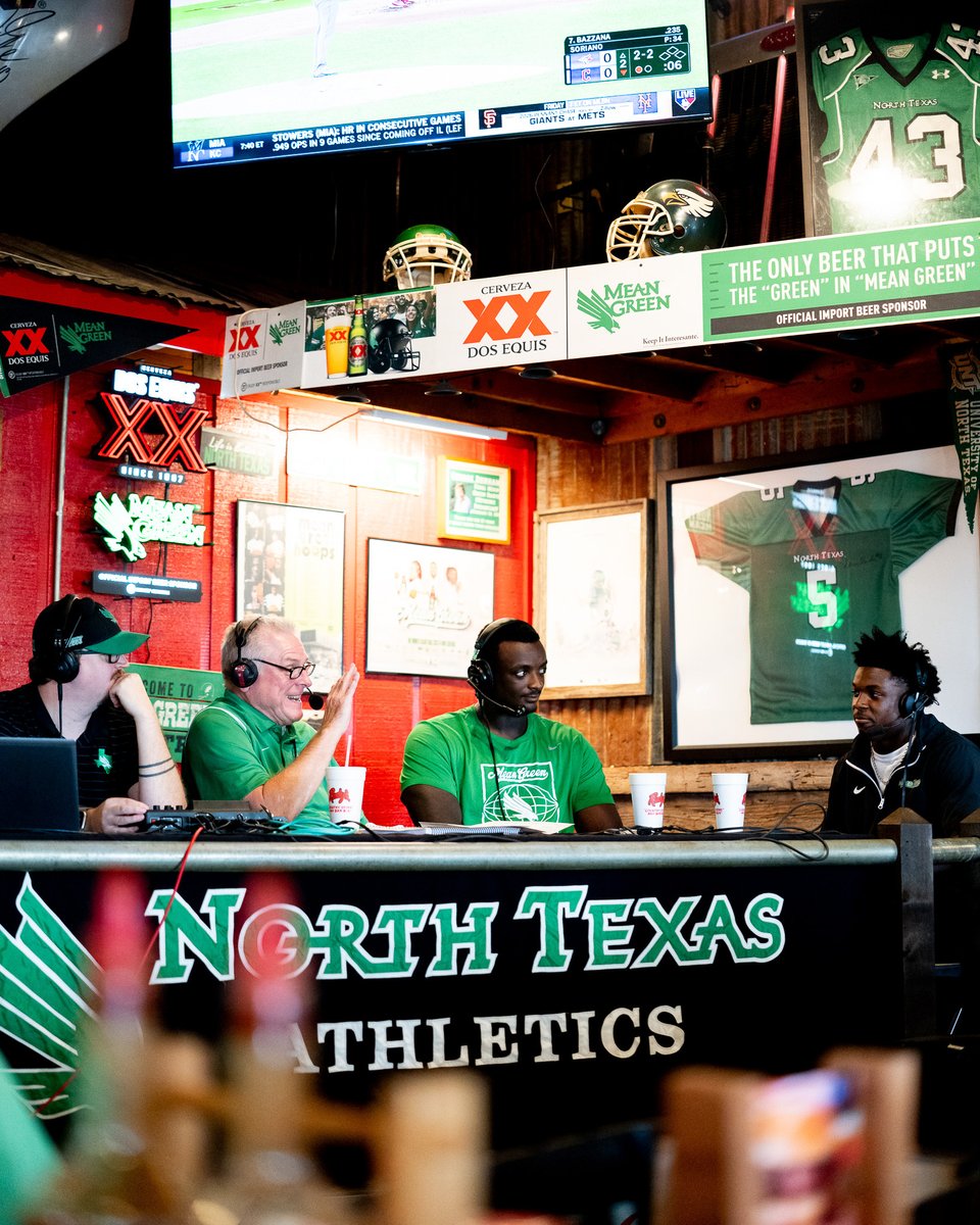 MeanGreenFB's tweet photo. First Mean Green Coach's Show of the season in the books!

A huge thank you to everyone who came out @rudysbbq for this week's show.

#GMG🦅 https://t.co/4KuqKSknm4