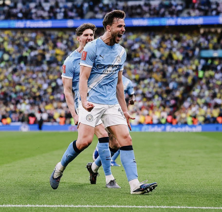 City_Xtra's tweet photo. Nico Gonzalez: “Hello Cityzens,

“I want to thank you for all the love I have felt from you. I've been in Manchester for only a year and a half, and during this time l've realised what an amazing city it is and what amazing people you are. I've always felt welcomed and happy, and I've enjoyed my time so much.

“Finally, I just want to thank everyone at the club. You have always helped me and supported me. You are a true family, and I just wish you all the best and every success for the future because you deserve it.

“Thank you, Manchester. 💙” [nico14]