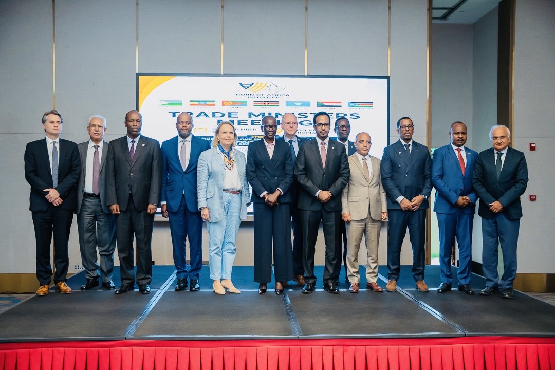 AmbGamal's tweet photo. Honored to chair the inaugural Horn of Africa Trade Ministers’ Meeting in Addis Ababa today under the @HoAInitiative. Joined by Trade Ministers from Djibouti, Ethiopia, Kenya and South Sudan, alongside representatives from Sudan and key development partners. We agreed to enhance trade facilitation, remove cross-border barriers, and establish the HoA Trade Facilitation Roadmap and Committee to advance regional trade and economic growth.
