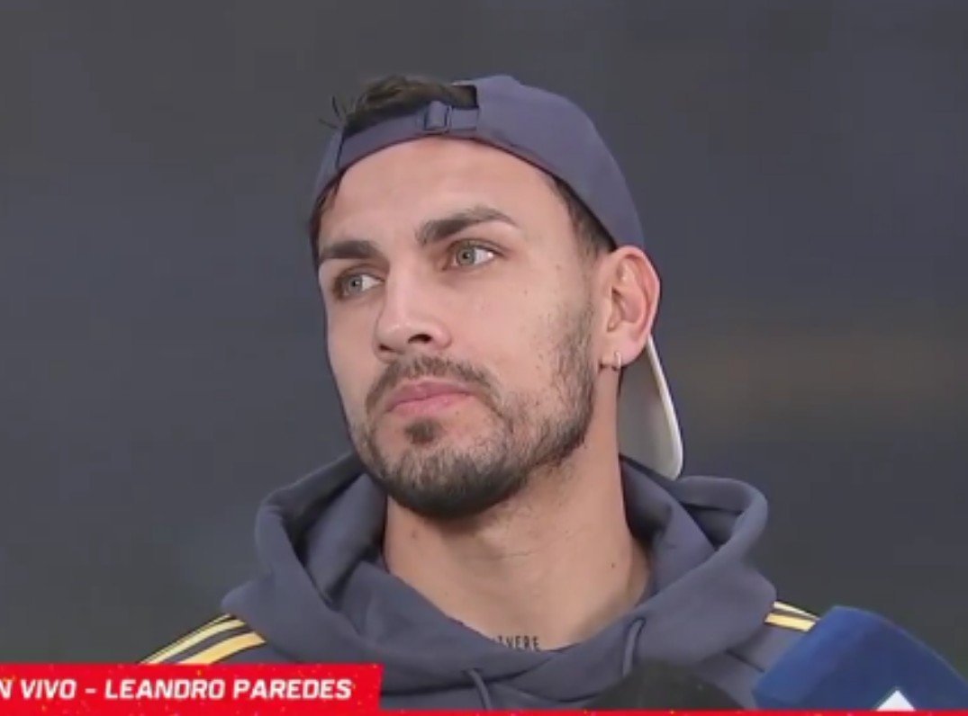 DarkClouddss's tweet photo. @adriananana___ en cambio yo estoy triste porque ya no va estar Leandro en la selección para el próximo mundial :'( https://t.co/1BzP6RZ5XJ