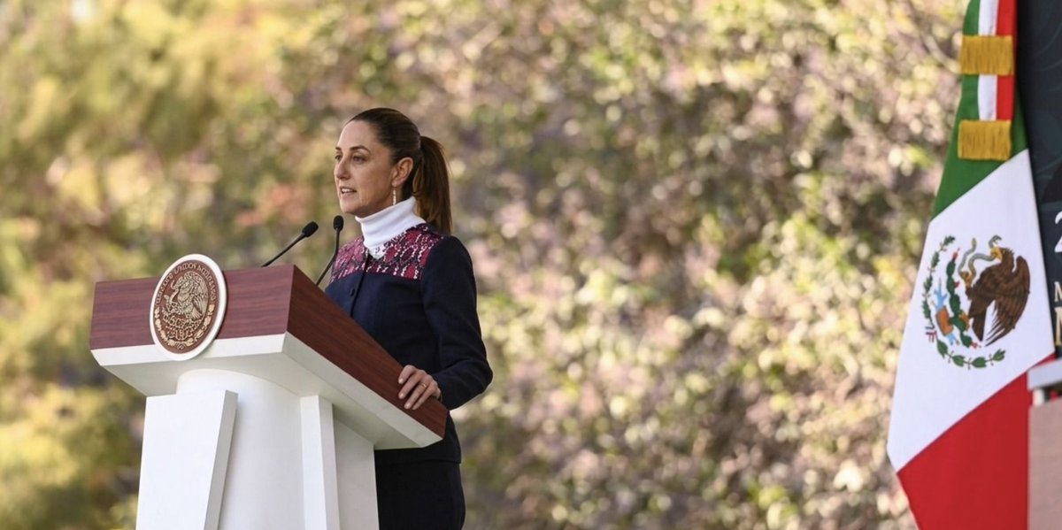 ErnestinaGodoy_'s tweet photo. Asistí al 50 Aniversario del Heroico Colegio Militar, Plantel Tlalpan, ceremonia encabezada por la Presidenta @Claudiashein.
Felicito a las y los cadetes que todos los días se forman en las aulas de este recinto, y lo hacen con disciplina, valor, honor, además de la convicción de servir a México.
Fue un gusto acompañarles.