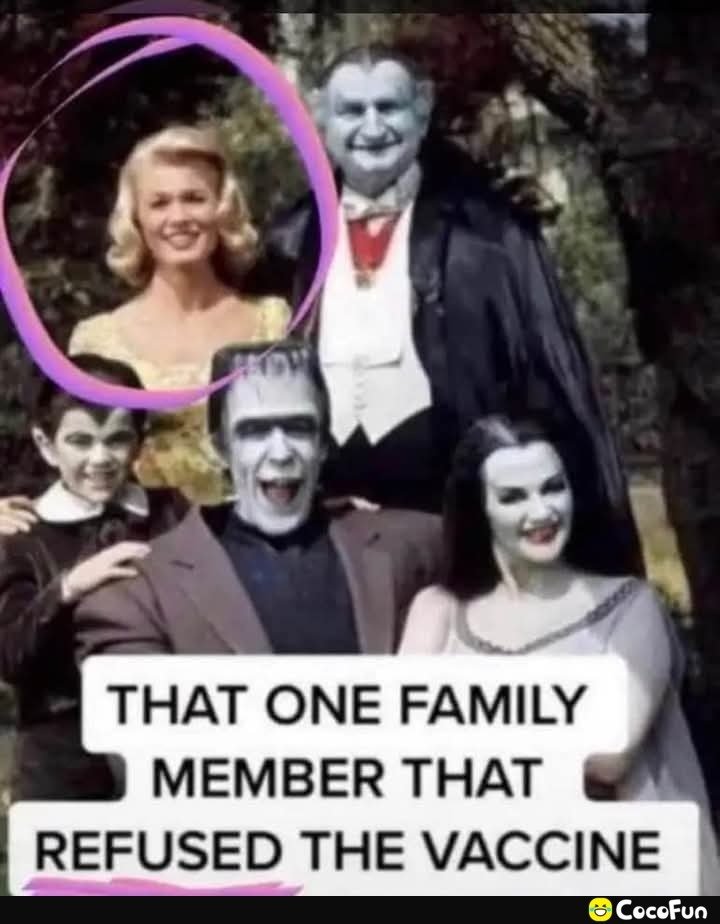 Spike19621's tweet photo. 😅😂😅😬 https://t.co/3tVTcgMwm8