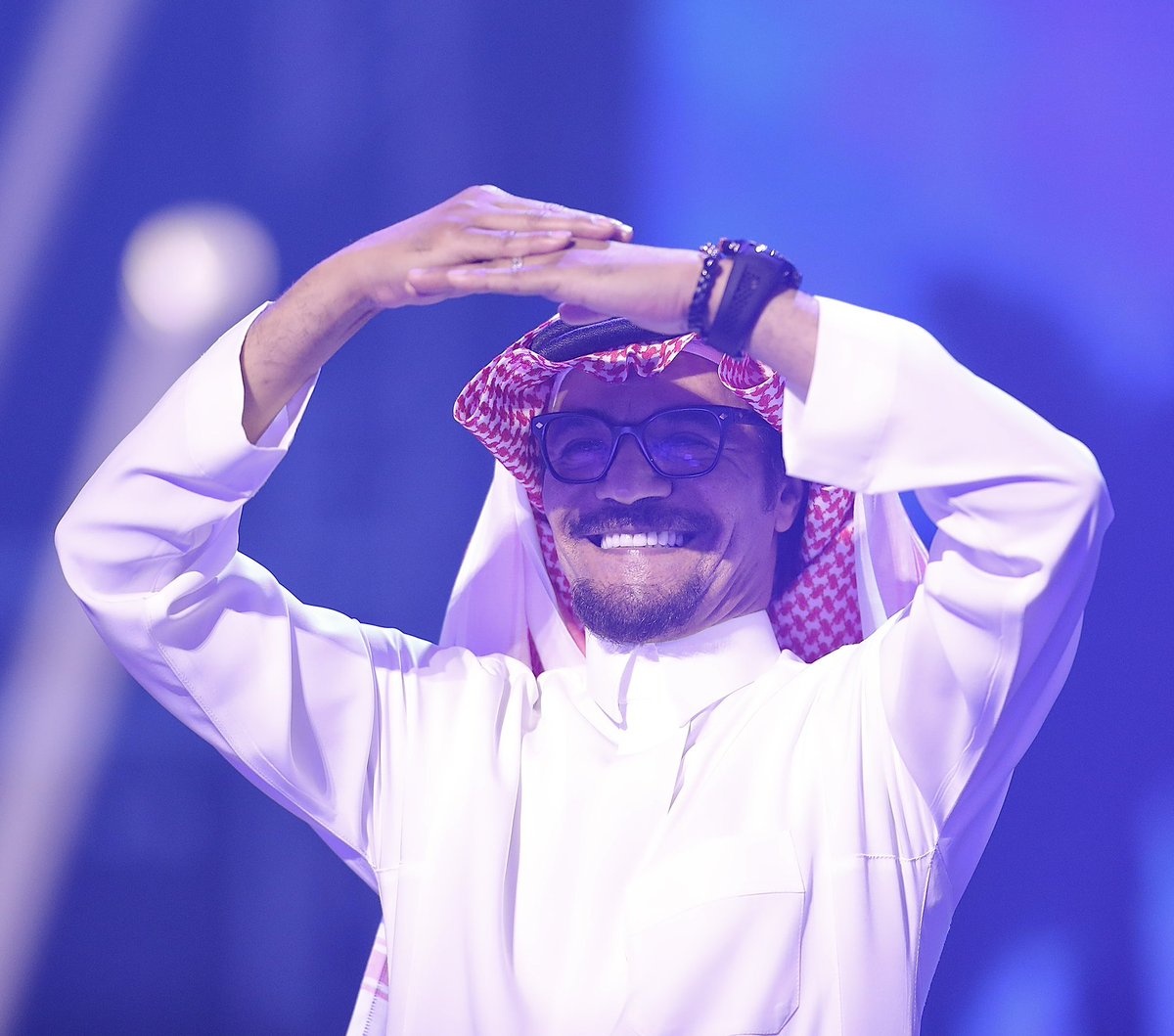 ndr_220's tweet photo. استمتعوا بالتنوع الموسيقي وتعدد الالبومات.. 
يكفي مهاترات و كلام فاضي.. 
#عبدالمجيد_عبدالله #رابح_صقر https://t.co/YFMvpxZOwB