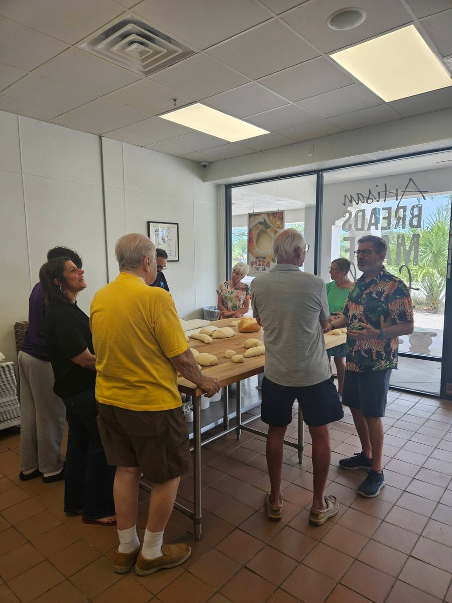 BreadsmithFL's tweet photo. 🥖 Ready to bake some bread?
here’s our upcoming schedule! 👨‍🍳❤️

📅 Sunday, September 6
🇫🇷 French Bread

📅 Sunday, September 13
🍥 Cinnamon Rolls

📅 Sunday, September 20
🍞 Sourdough &amp; Focaccia

📅 Sunday, September 27
🇮🇹 Rustic Italian Bread

📅 Sunday, October 4
🍕 Pizza https://t.co/ZhsOUhyONH
