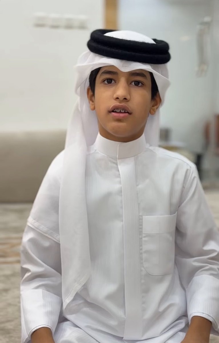 euiiilw's tweet photo. يناس السوالف وحسن المنطوق والذرابه 
بسناب ناصر مع احمد هالولد عسل عسل والله 
ملح سواليفه وكلامه ماينشبع منه🙂‍↕️🖤🖤

   #احمد_قزيع_السهلي https://t.co/tRSWAZWu6l