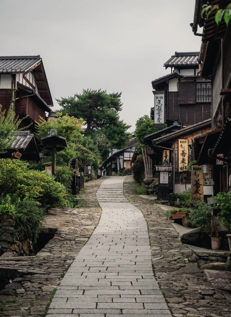 voshans's tweet photo. Op doorreis…
#Nakatsugawa #Gifu #Japan
#streetlife #straatleven #streetview
#straatbeeld #citylife #stadsleven
#urbanphotography #fotografie
#streetphotography #photography
#travel #travelphotography https://t.co/EuTCloIWPm