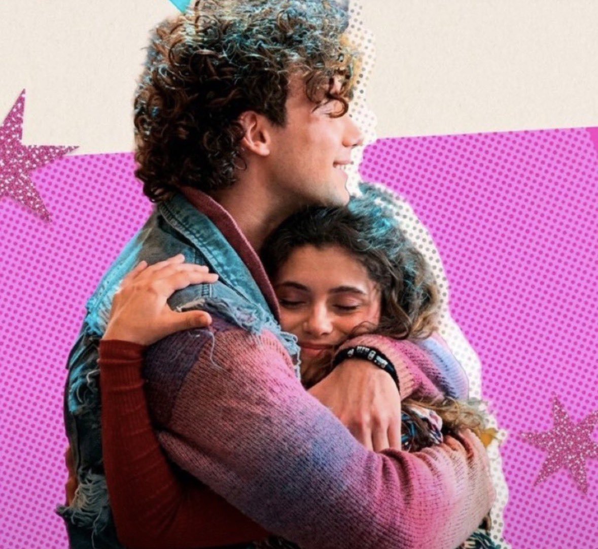 FlorrcitaM's tweet photo. Tengo la re contra esperanza de que el tiro sea para Rey y Mar diga, “casi te matan y yo sin poder admitir que te amo más que a nadie en mi vida” y por eso existe esta secuencia porque es la coronación de amor de los Marrey https://t.co/F73UycDEgE
