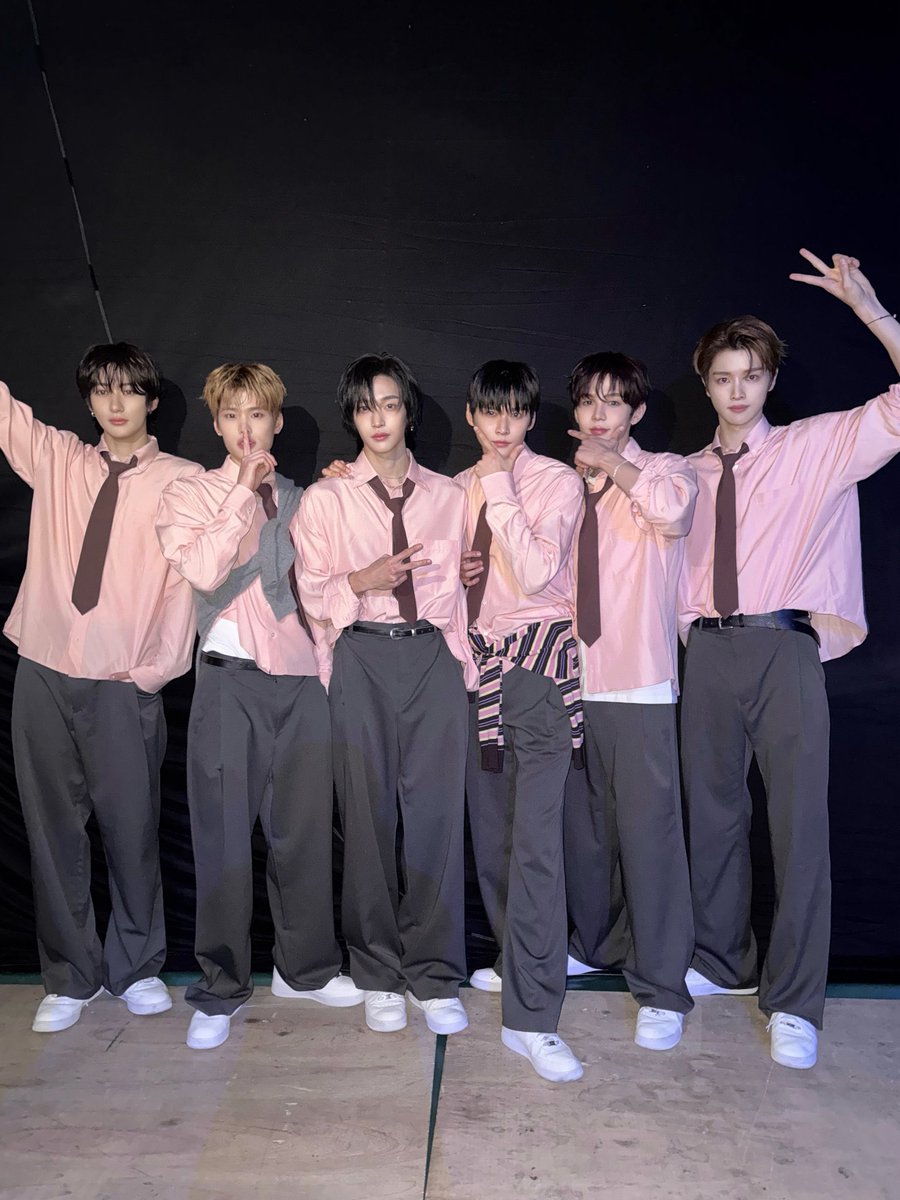 belugaaaaaa08's tweet photo. Happy 3 years to my babies! 
Thank you for bringing happiness to my life! 

Three Years of Rising Together
 #라이즈와_브리즈_계속될_우리이야기 #RIIZE_Our_3rdChapter #RIIZE https://t.co/LXb6gvxnug