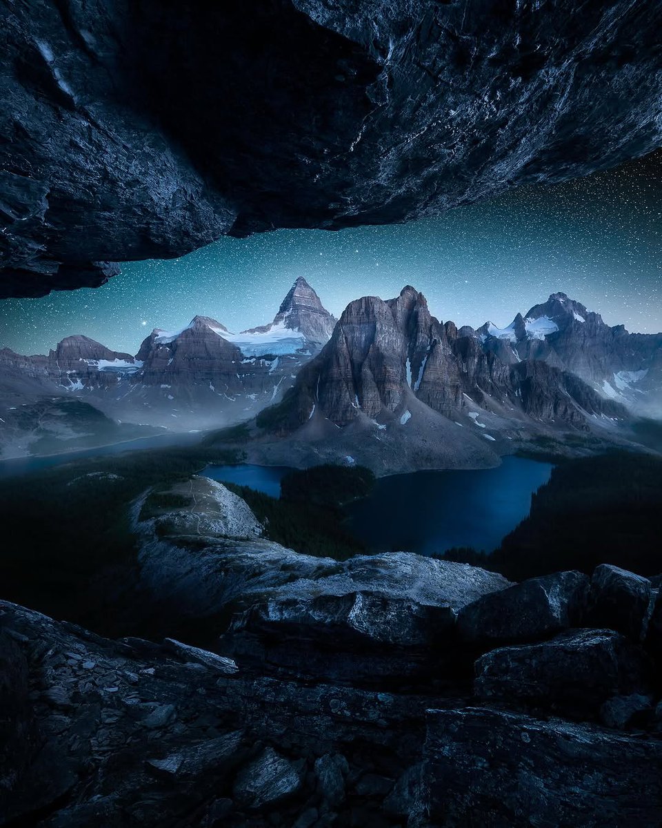 cathsimards6sh's tweet photo. Canadian Rockies (2020-2021)

Caves. Those quiet portals in the mountain’s skin and glaciers.

They’ve always pulled at something primal in me. For their shelter and for what they represent: the stillness before emergence.

In these four caves, carve... https://t.co/QIGCisYzcl