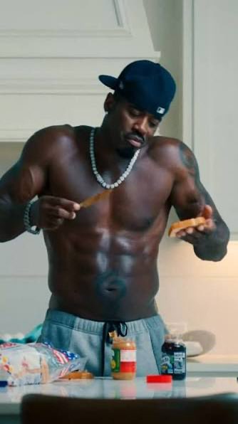zesttiee's tweet photo. not him tho he just wants his man to love him back &amp; does his job https://t.co/6uPzSRVhje