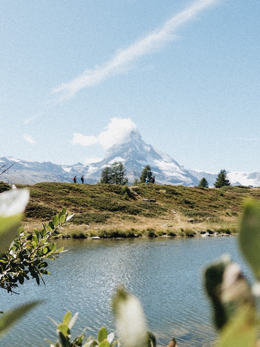 HansRietmann's tweet photo. Zermatt August 2026
—
#shotoniphone with @LinxCamera https://t.co/PFcdIdZlbG