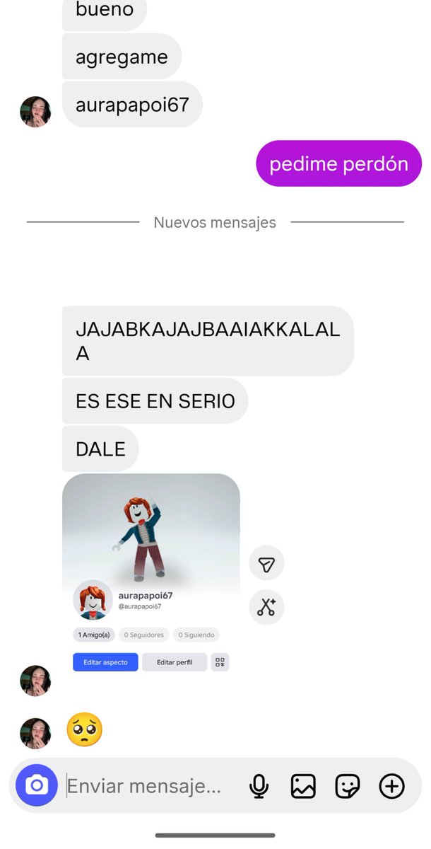 CurtiendoElCoso's tweet photo. le dije a mi amiga de jugar Roblox y me pasa su @.. https://t.co/JEsLhrratl