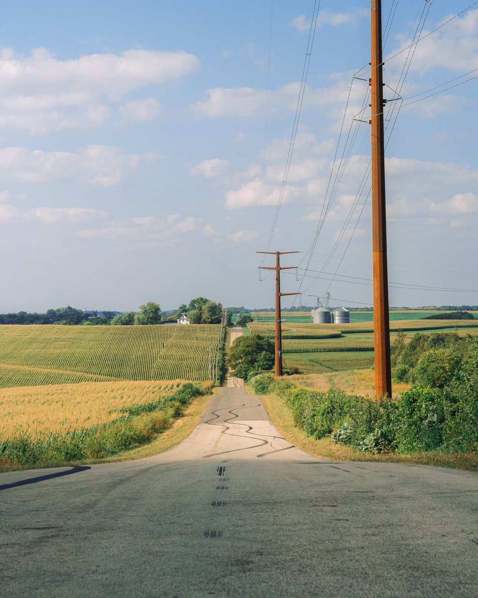_thecolorfulkid's tweet photo. Wisconsin in September https://t.co/RGGd8SPVmR