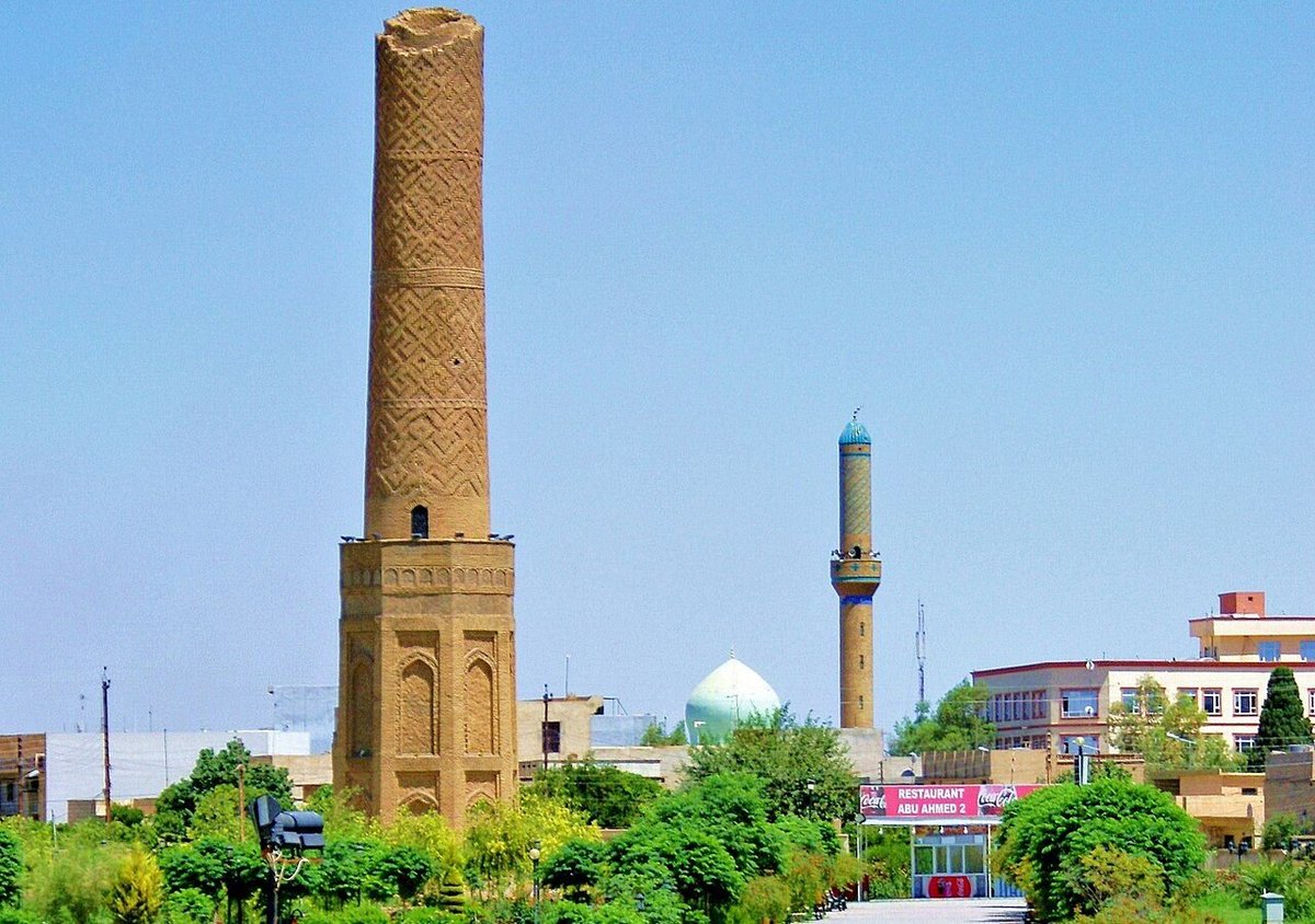 llmkyll's tweet photo. Erbil, dün de Türktü bugün de Türk yarın da Türk olarak kalacaktır.

Siyasi sınırlar yüzyıllar boyu hakim unsurların tarihini de izini de silemez.

Erbil Kalesi, Erbil'deki en büyük Türk eserlerinden biridir.

Türkmeneli'nin gözbebeği Gökbörü şehri Erbil'e can kurban. https://t.co/kKpxB4tPyI