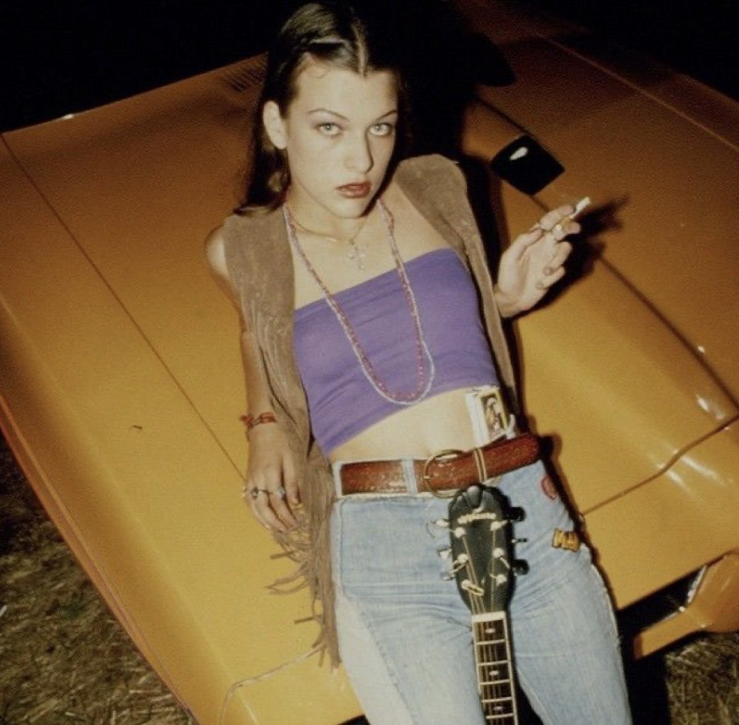 blvdharrry's tweet photo. what do yall know about dazed and confused milla jovovich!!! this is a huge day for me!!!!! https://t.co/6StTD89NJh