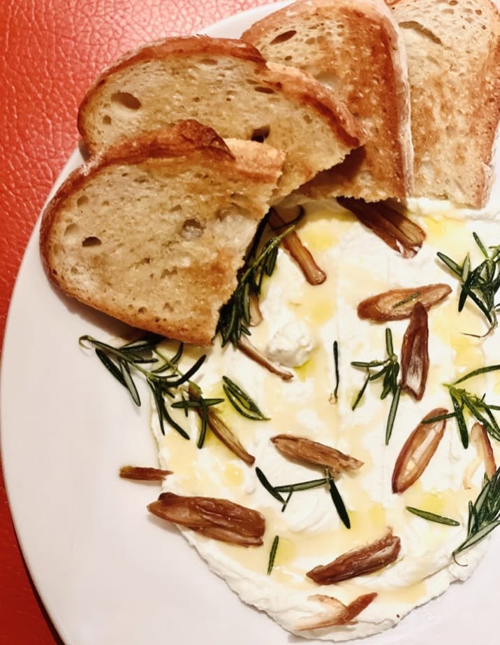 NeutralGroundVA's tweet photo. We serve up the flavors of the season with our Summer Shareables menu - think peak-season produce and perfectly curated wines. Kick things off with our Whipped Ricotta—drizzled with local honey, topped with sweet Medjool dates and crispy rosemary - alongside toasted sourdough. https://t.co/cwKdY4zMEw
