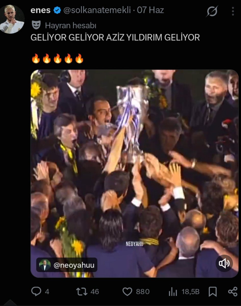 antihakansafi's tweet photo. Başkanlık döneminde hakan safi üzerinden etkileşim kastı.

Hakan safi başkanlığı kaybetti aziz yıldırım üzerinden etkileşim kastı bu sefer.

Aziz yıldırım ise kendi aldirdigi topcu sandığı taliscayi maaşı yüzünden gonderdikten sonra tekrar ali koç üzerinden etkileşim kasmaya başlamış.

Siz fenerbahçe'li falan değilsiniz..