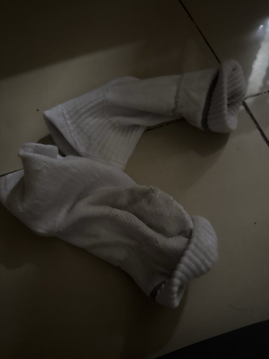 MinhHung7899's tweet photo. Đá bóng về thì thành quả vậy nè, slave dog nào thèm 🙂‍↔️ https://t.co/Xkh4aQr0JE