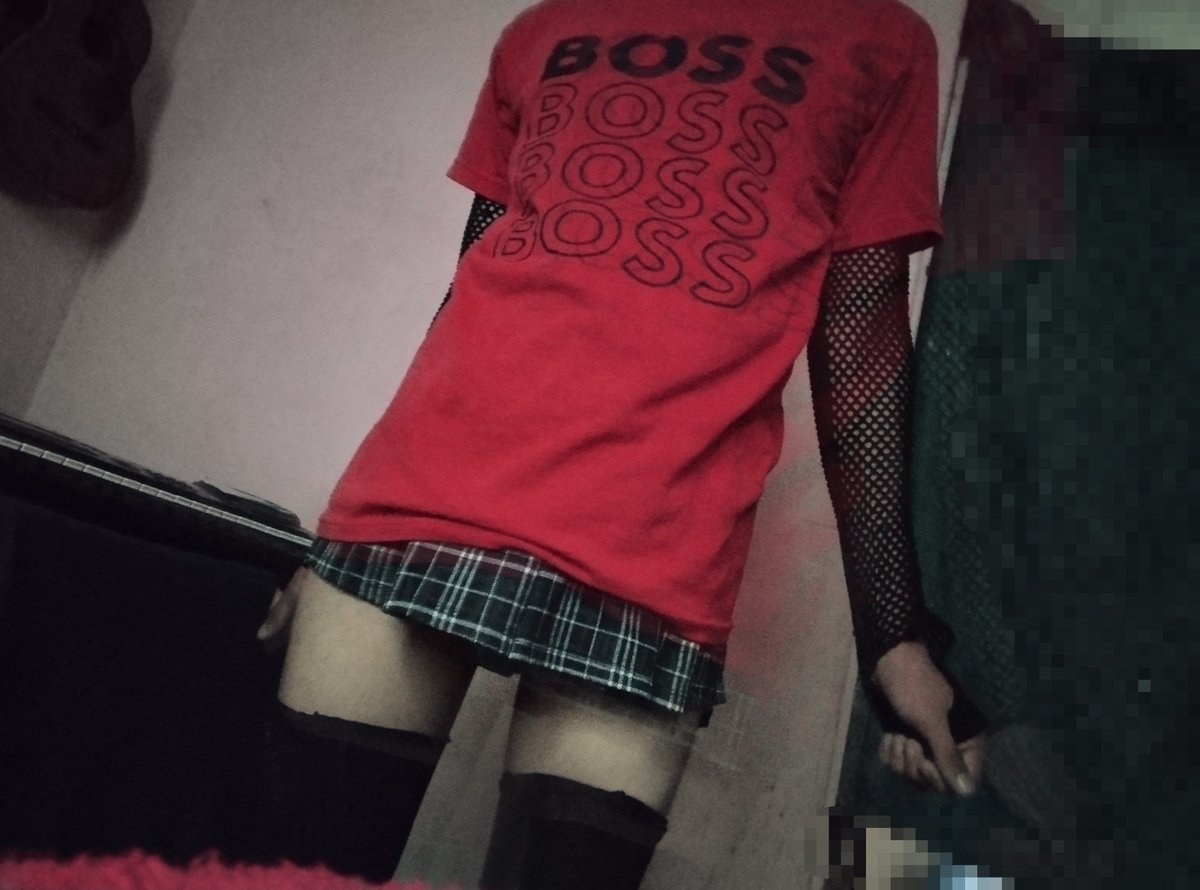 Albert3oev's tweet photo. Ando aburrido :<
#femboy #gay https://t.co/rjGOvs1ZFB